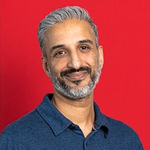 Mustafa Musaji, Red Hat